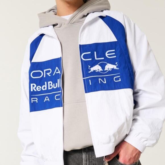 Oracle red bull racing graphic in medium - Picture 5 of 6